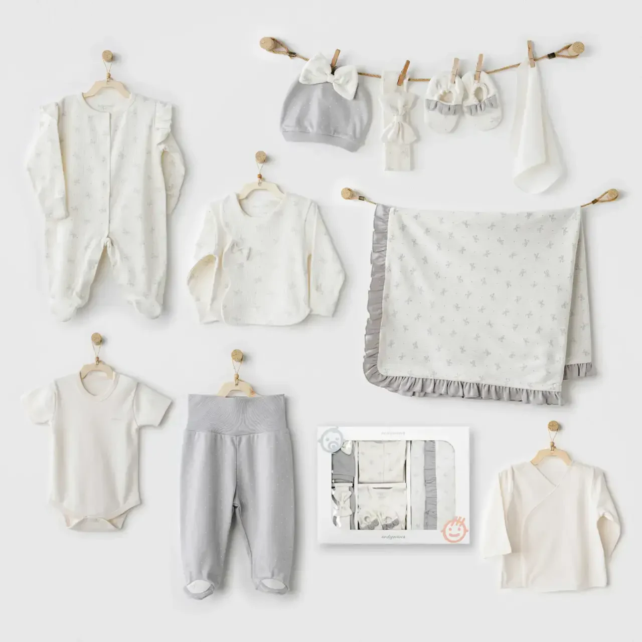 مجموعة أنديواوا AC26251 بيبي بو بليس من 10 قطع للمستشفى بلون البيج الفاتح - 1