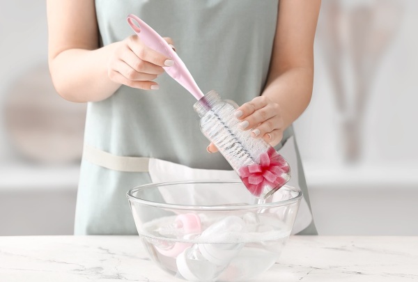 فرشاة زجاجة إسفنجية من بيبي جيم 776 وردي - 2