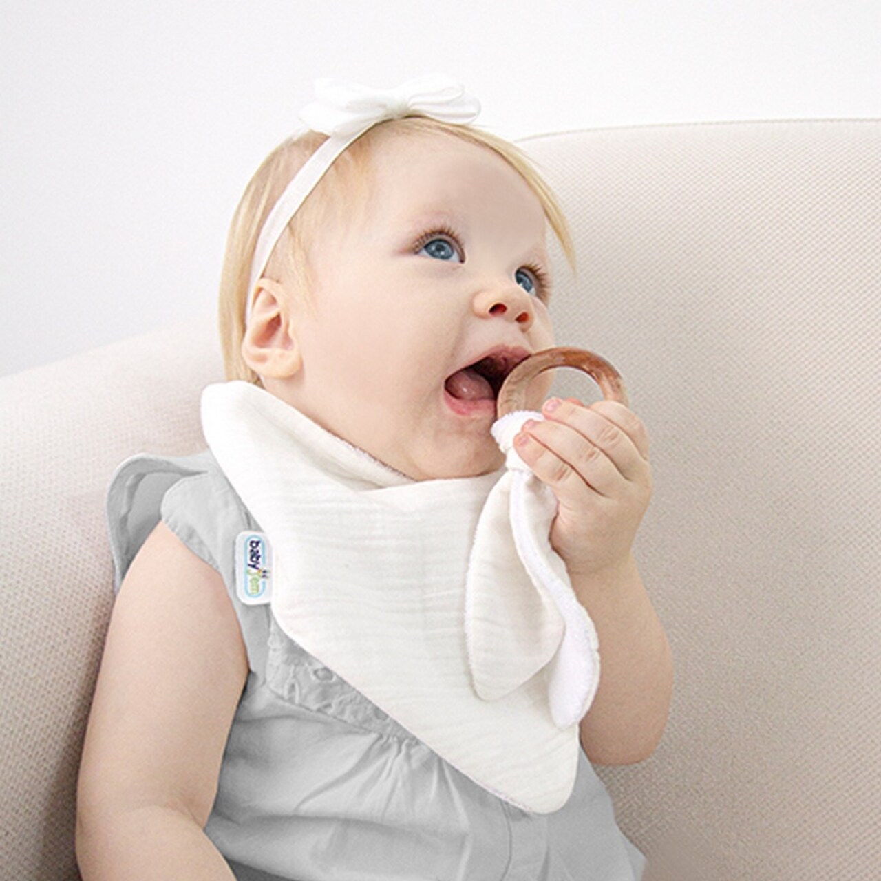 BabyJem Ahşap Diş Kaşıyıcılı Bürümcük Müslin Önlük 736 Ekru - 6