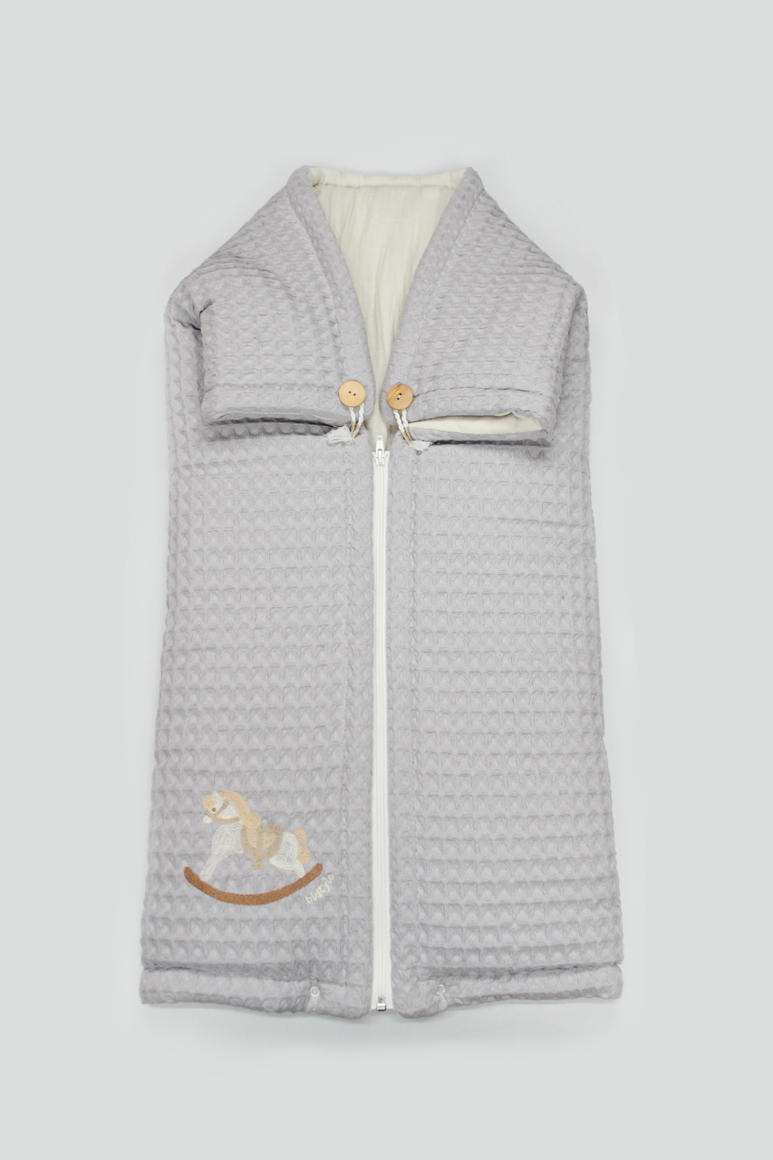 بطانية بيكيه طبيعية بسحاب من بيستايل، مقاس 70114، رمادية - 1