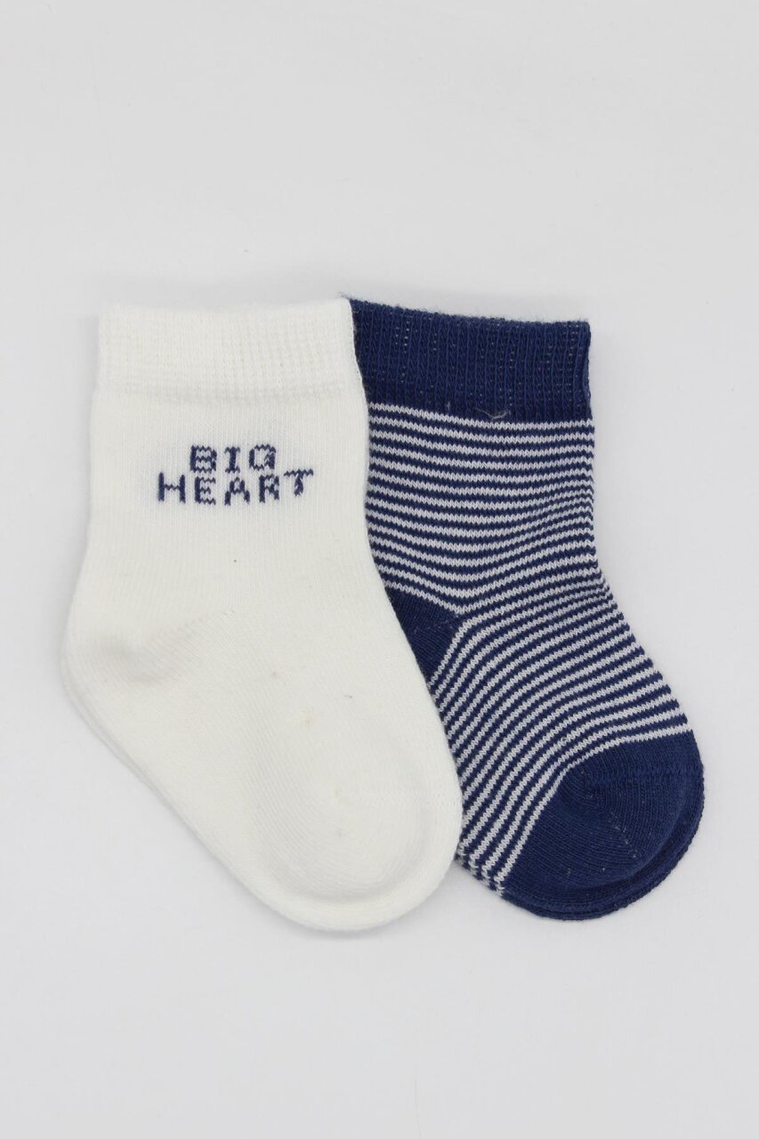 جوارب كاحل قطنية ممشطة بتصميم قلب كبير من بيستايل، عبوة من قطعتين، 10117، أزرق داكن - 3