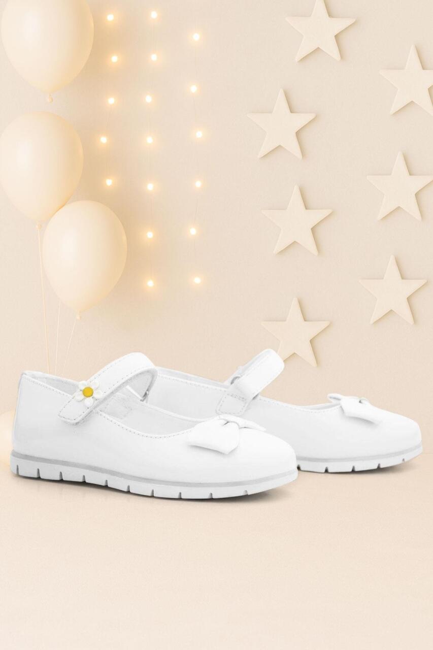 Rakerplus White Patent Leather Girls' Ballet Flats with Bow and Daisy Detail and Velcro Closure - 1