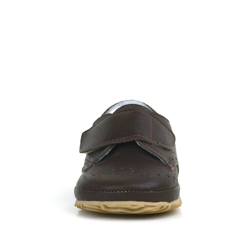 حذاء أطفال من الجلد الطبيعي باللون البني مزود بشريط فيلكرو - 4