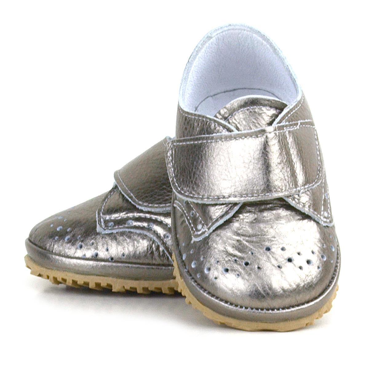 حذاء أطفال من الجلد الطبيعي اللامع البلاتيني مع شريط فيلكرو - 7