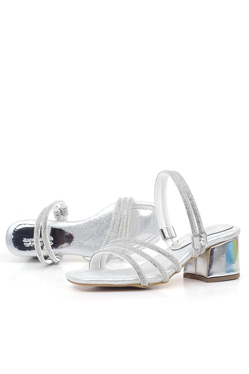 نعال جودي سيلفر ستون للبنات بكعب عالٍ - 5