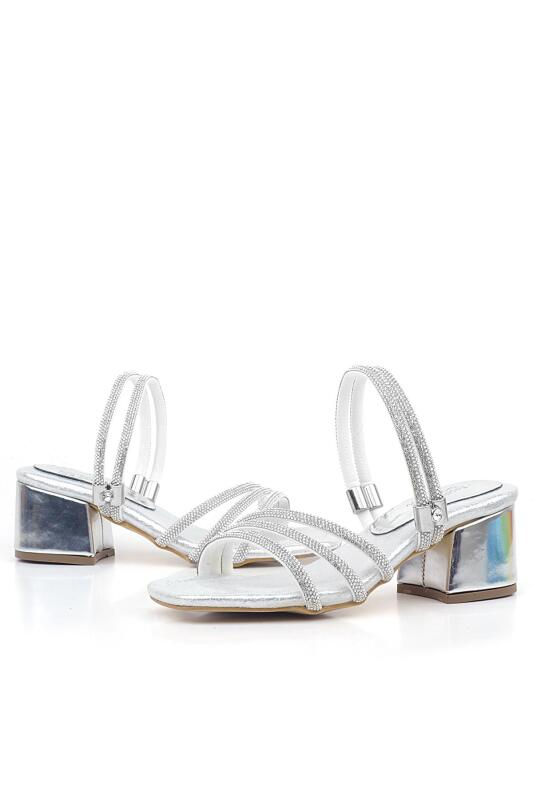 نعال جودي سيلفر ستون للبنات بكعب عالٍ - 6