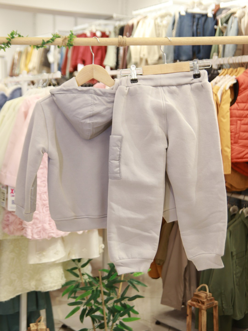 بدلة رياضية للأولاد من عمر 4 إلى 8 سنوات 7735 - 8