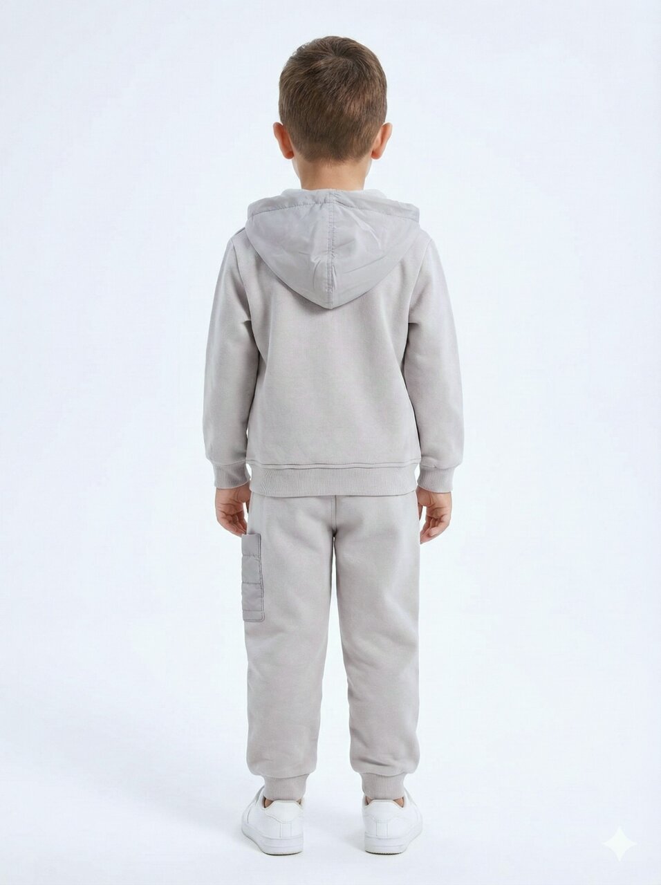 بدلة رياضية للأولاد من عمر 4 إلى 8 سنوات 7735 - 2