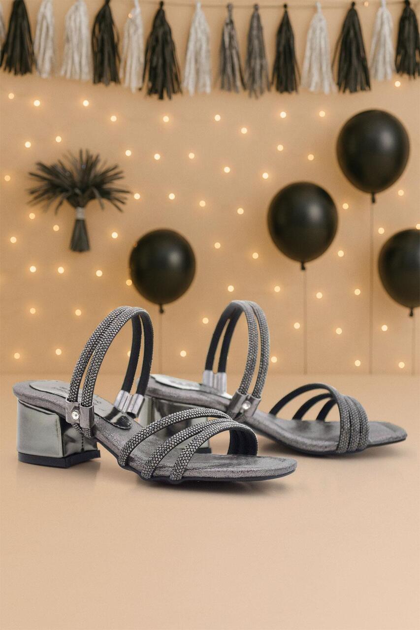 Judy Platin Taşlı Kız Çocuk Topuklu Terlik Ayakkabı - 1