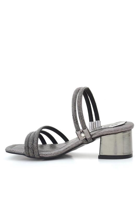 Judy Platin Taşlı Kız Çocuk Topuklu Terlik Ayakkabı - 5