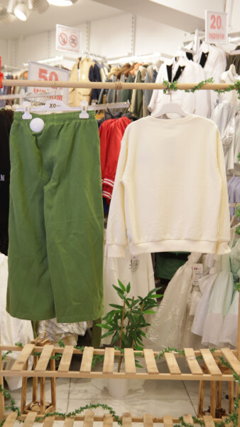 طقم بدلة بناتي مكون من قطعتين للأعمار من 8 إلى 14 عامًا SET0393 - 4