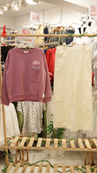 طقم بدلة بناتي مكون من قطعتين للأعمار من 8 إلى 14 عامًا SET0394 - 3