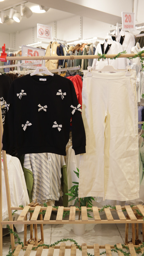 طقم بدلة بناتي مكون من قطعتين للأعمار من 8 إلى 14 عامًا SET0398 - 3