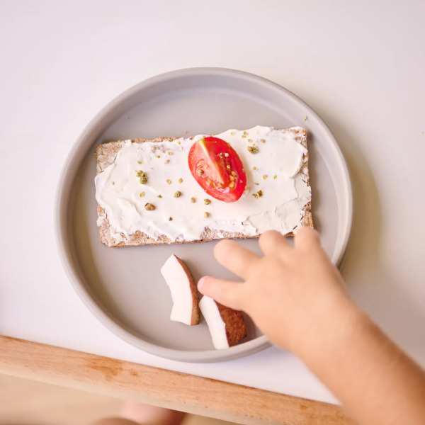 طبق طعام أساسيات OiOi باللون الأخضر النهري - 3