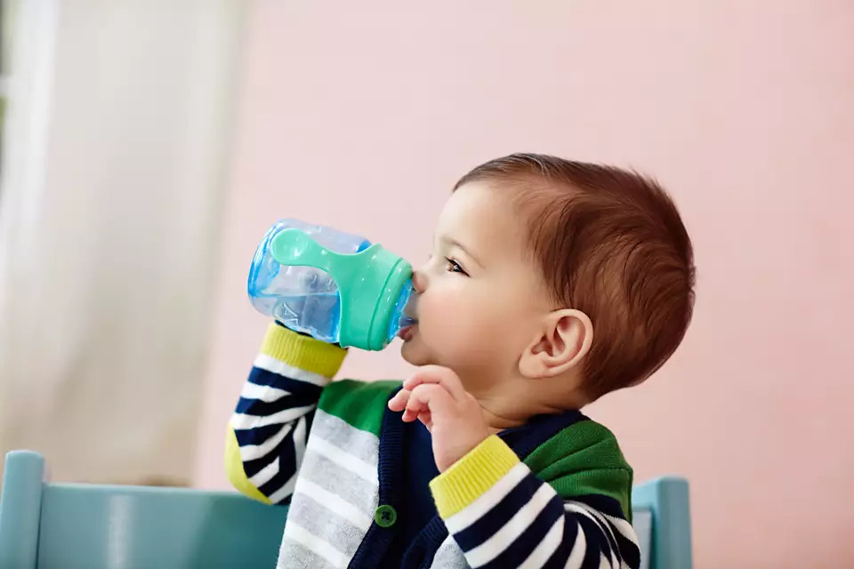 Philips Avent Alıştırma Bardağı 6+ Ay Erkek - 4
