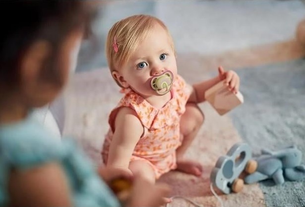 Philips Avent Ultra Air Emzik 0-6 Ay Kız - 3