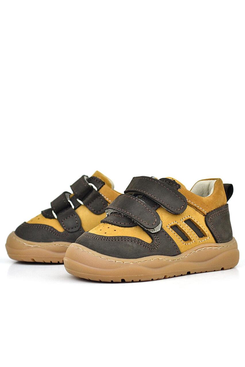 حذاء رياضي للأطفال من الجلد الطبيعي من راكر بلاس شاجي، بني اللون، مزود بشريط فيلكرو - 4