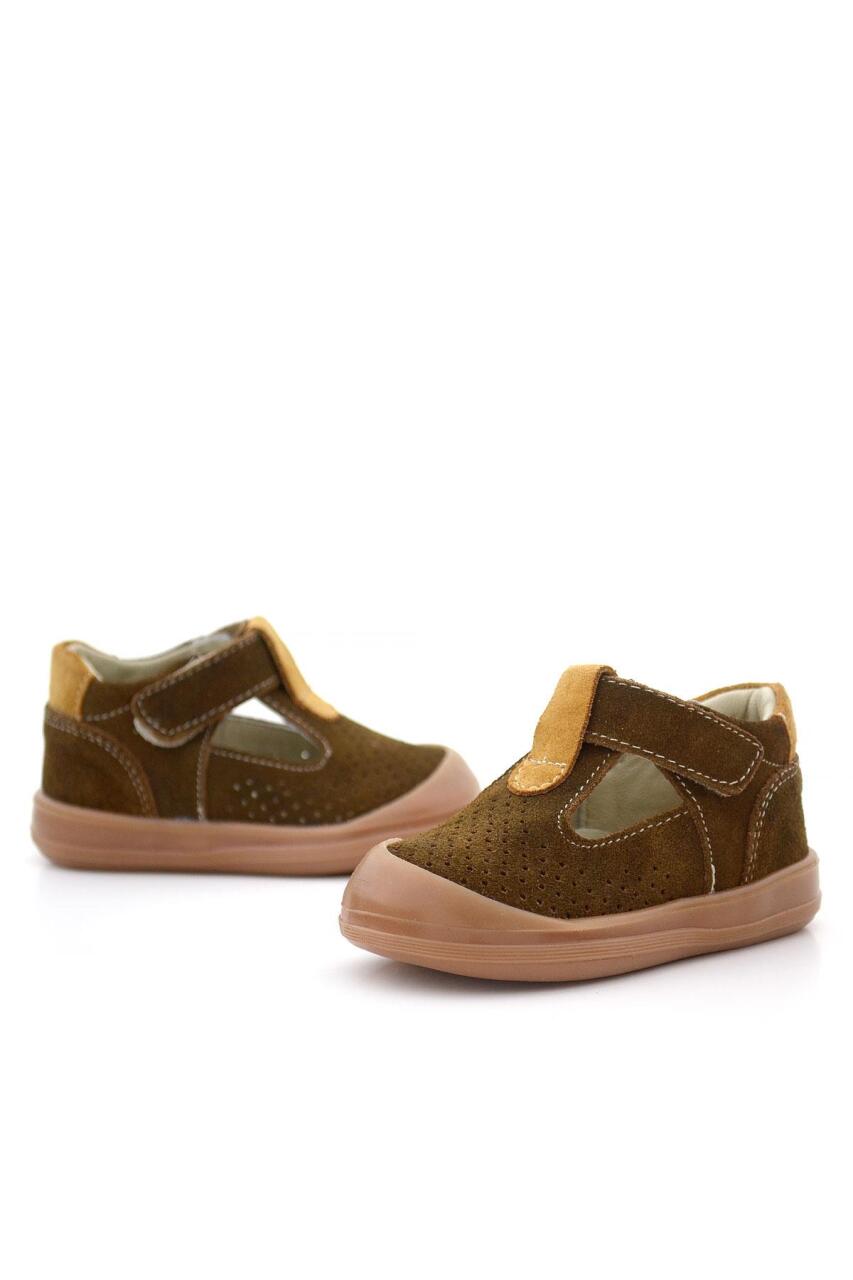 صندل شون من الجلد الطبيعي البني الفاتح مع شريط فيلكرو تشريحي للأطفال من راكر بلاس - 6