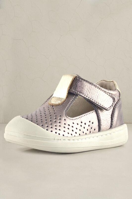 صندل شون من الجلد الطبيعي الذهبي مع شريط فيلكرو تشريحي للبنات من راكر بلاس - Rakerplus