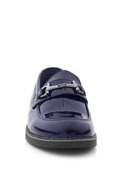 حذاء كلاسيكي للأطفال من راكر بلس مصنوع من الجلد الطبيعي باللون الأزرق الداكن مع إبزيم - 4