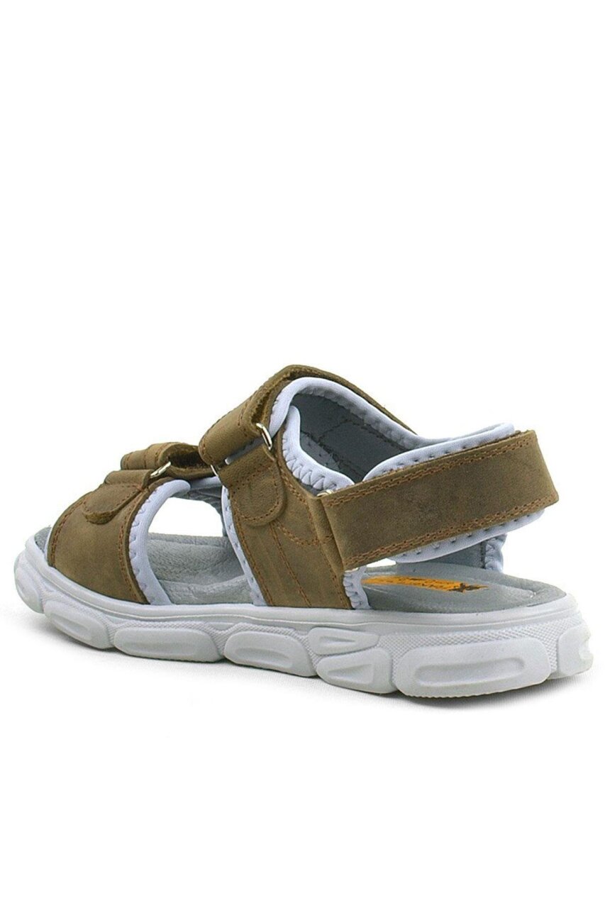 صندل راكر بلاس ويسبس من الجلد الطبيعي للأطفال بنقشة مموهة رملية - 4