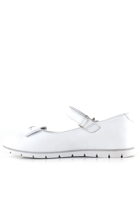 حذاء باليرينا للبنات من راكر بلاس مصنوع من الجلد الطبيعي باللون الأبيض ومزين بتفاصيل زهور من الفيلكرو - 4