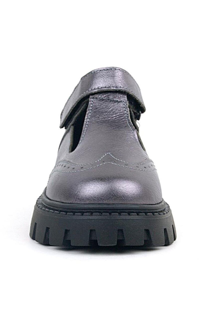 حذاء مدرسي للبنات من راكر بلاس مصنوع من الجلد الطبيعي باللون الأسود البلاتيني مع قاعدة فيلكرو - 4