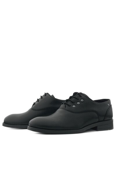 حذاء كلاسيكي للأطفال من راكر بلاس، أسود مطفي، برباط، مزين بتفاصيل معدنية - 6