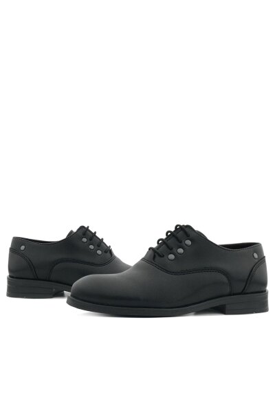 حذاء كلاسيكي للأطفال من راكر بلاس، أسود مطفي، برباط، مزين بتفاصيل معدنية - 8