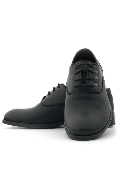 حذاء كلاسيكي للأطفال من راكر بلاس، أسود مطفي، برباط، مزين بتفاصيل معدنية - 9