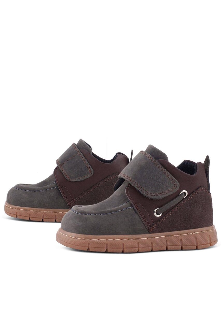 حذاء أطفال من الجلد الطبيعي من راكر بلاس، رمادي وبني، مزود بشريط فيلكرو - 12