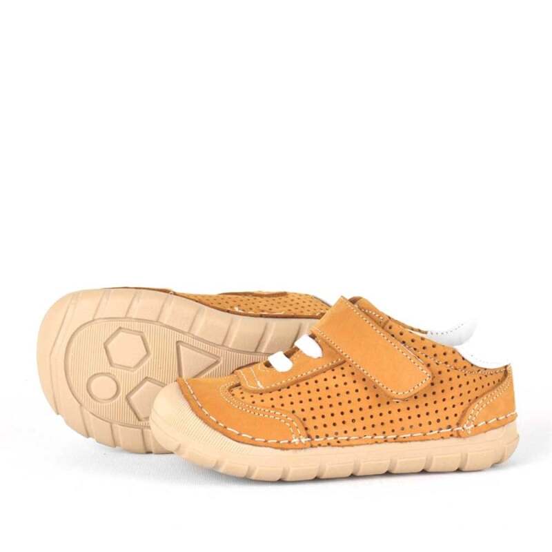 حذاء للأولاد من الجلد الطبيعي باللون البني من First Step - 4