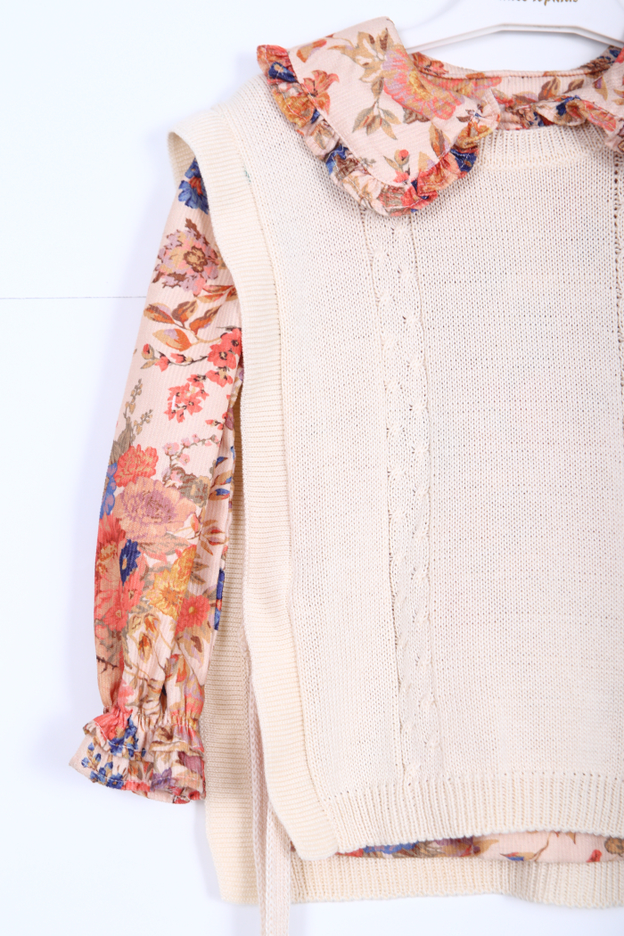 طقم علوي وسفلي للبنات من عمر 2 إلى 6 سنوات 3173 - 4