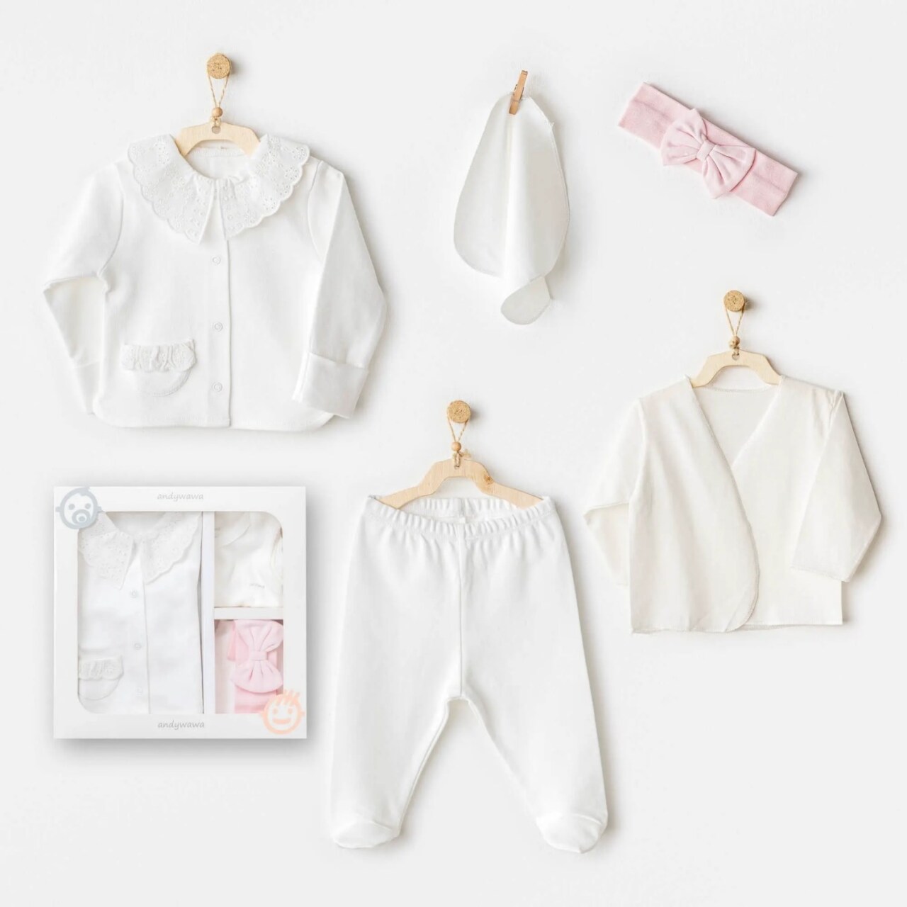 مجموعة أنديواوا AC25650 أرنب دب لطيف مكونة من 5 قطع، لون وردي فاتح - 1