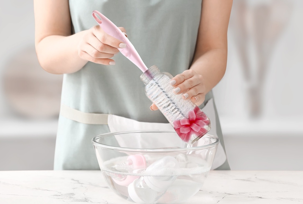 فرشاة تنظيف زجاجات الأطفال من بيبي جيم، لون وردي 776 - 2