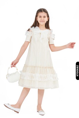 Bohçalı Takıma Kollu O Yakalı Fırfırlı Kız Çocuk Elbise 3-10 Yaş 6576 Krem - BELLADONNA