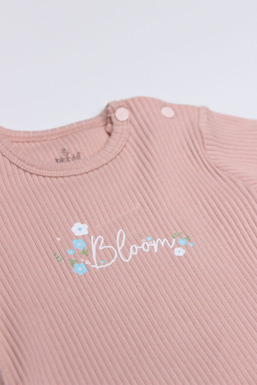 بدلة جسم من قطعتين بأكمام قصيرة بيضاء من Bistyle Flying Bloom، رقم الموديل 17118، لون بيج وردي - 3