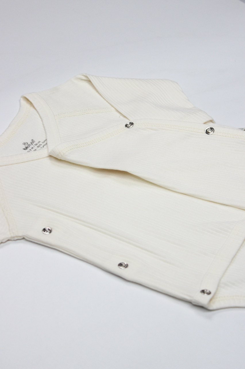 بدلة جسم طويلة الأكمام ملفوفة من قماش مودال عضوي من بايستايل، بتصميم بالونات طائرة، رقم الموديل BS17121، لون بيج فاتح - 2