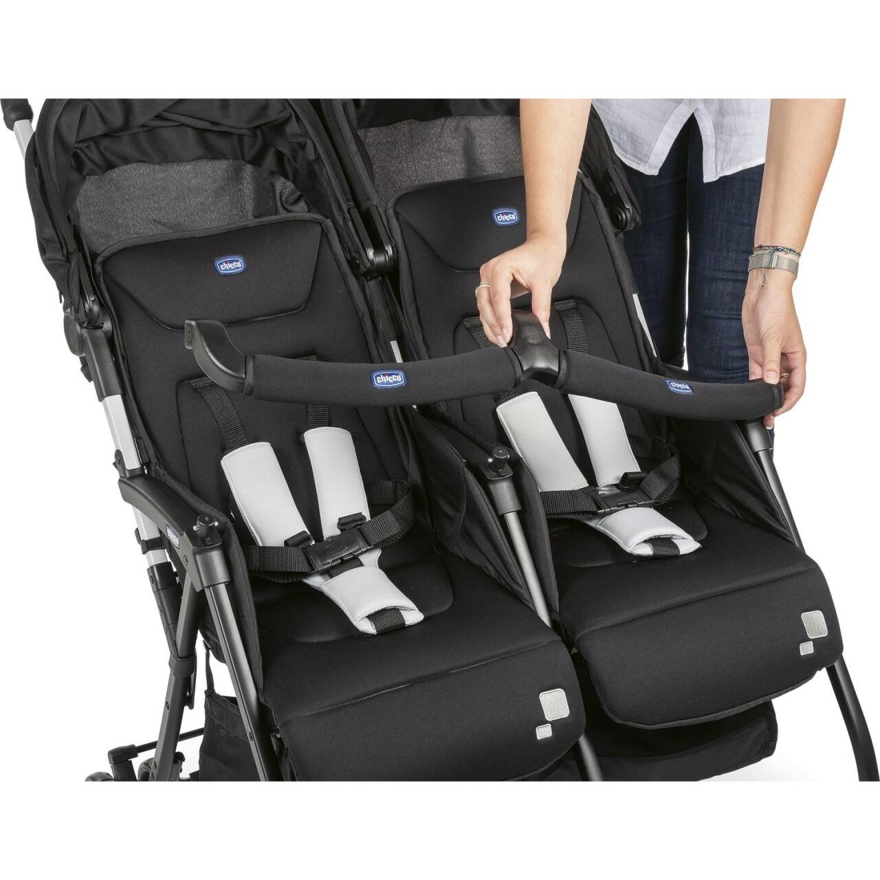 عربة أطفال شيكو أوه لالا التوأم باللون الأسود الليلي - 4