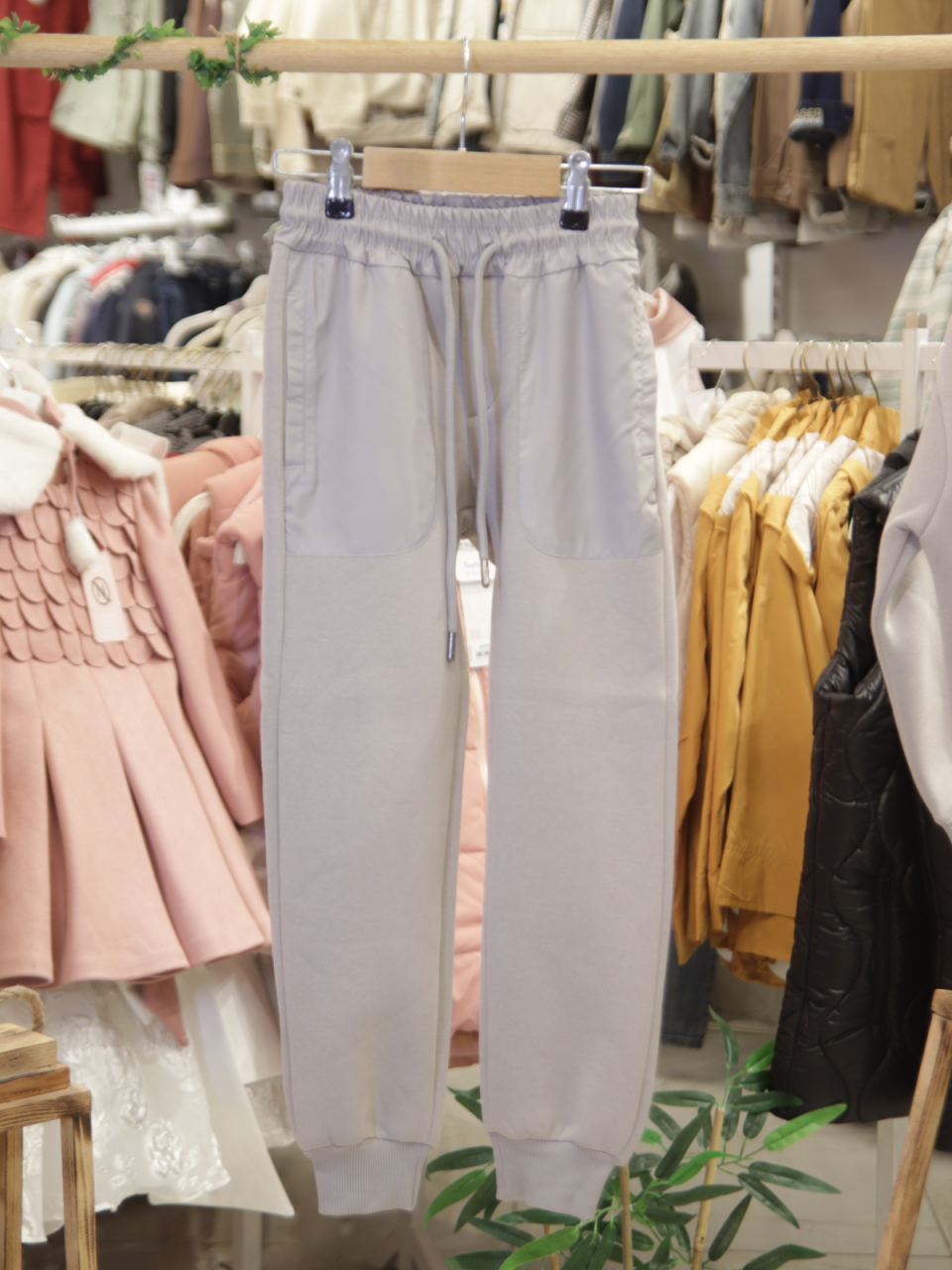 بدلة رياضية للأولاد من عمر 6 إلى 10 سنوات 1009 - 7