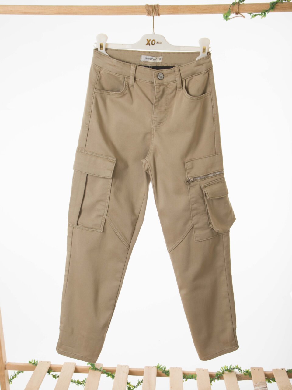 Boys' trousers, ages 4-13, 25290 - 3