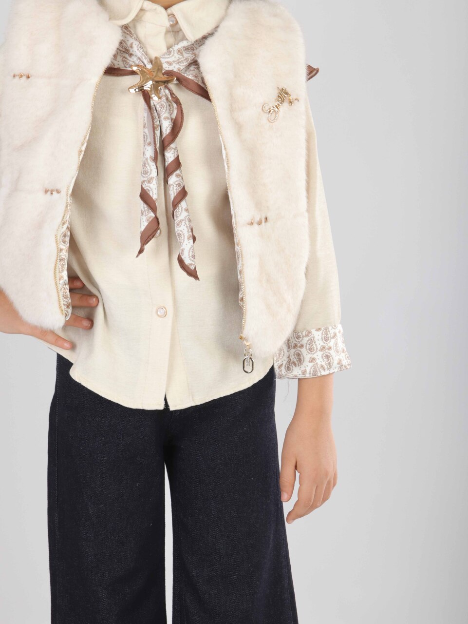 طقم ملابس بناتي مكون من ثلاث قطع للأعمار من 7 إلى 14 سنة ، 3904-4904 - 5