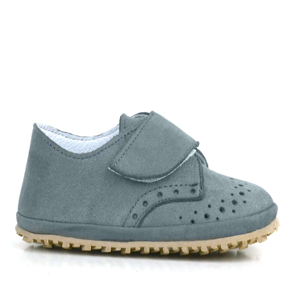 حذاء أطفال من الجلد الطبيعي بشريط فيلكرو رمادي اللون - 3