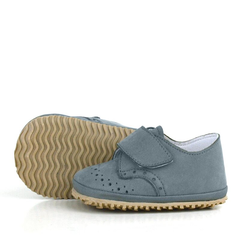 حذاء أطفال من الجلد الطبيعي بشريط فيلكرو رمادي اللون - 6