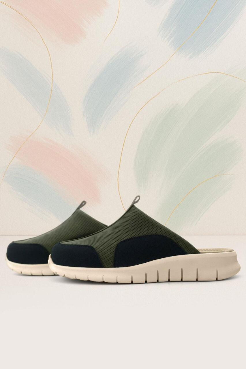 Heep Medikal Hakiki Deri Haki Siyah Krem Tabanlı Comfort Spor Terlik - 1