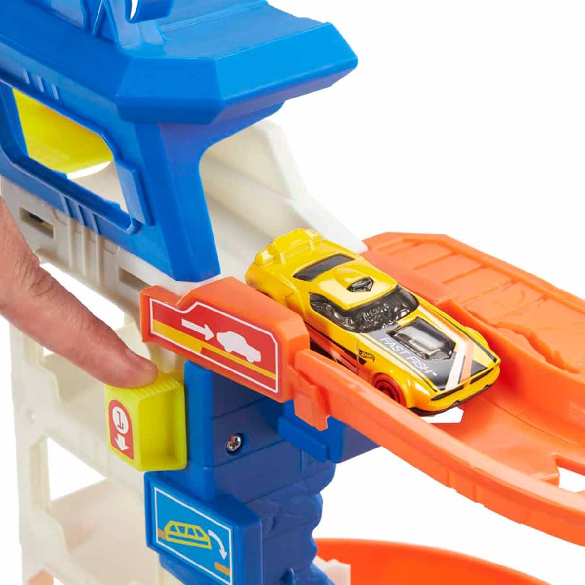 Hot Wheels City Köpek Balığından Kaçış Oyun Seti HDP06 - 4