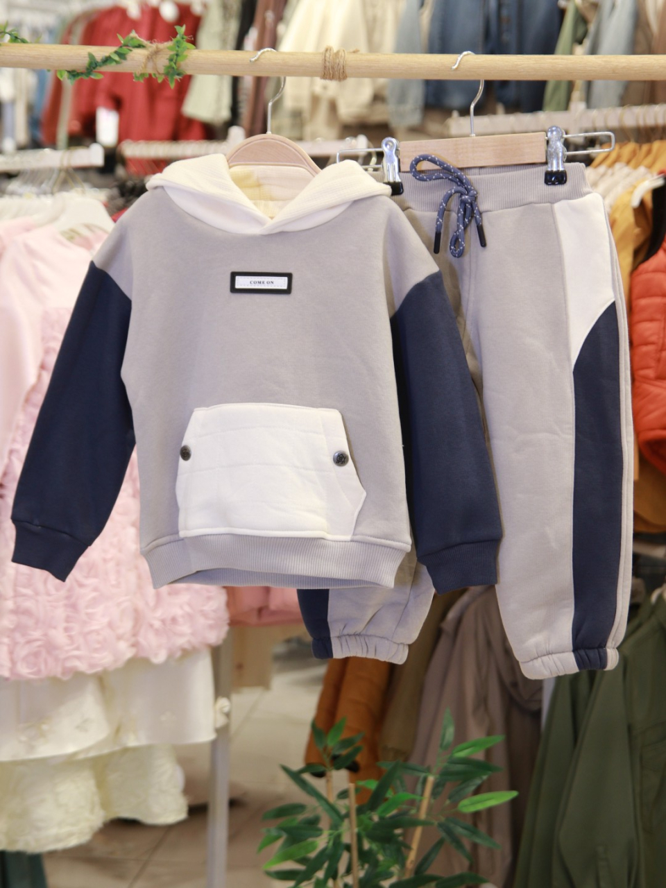 بدلة رياضية للأولاد من عمر 1 إلى 5 سنوات 7526 - 3