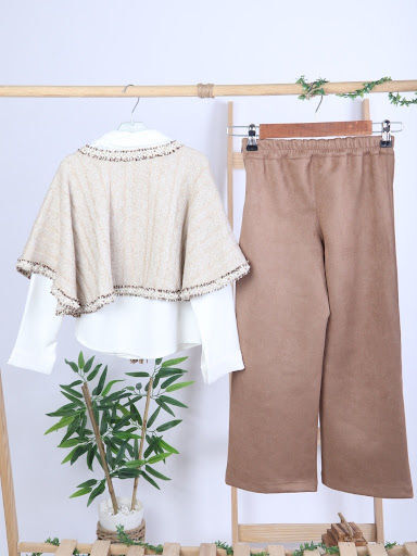 Bej Püsküllü Pançolu Gömlekli ve Bol Paça Pantolonlu 3'lü Kız Çocuk Takım 8-14 Yaş 4430 Ekru - Kahverengi - 7