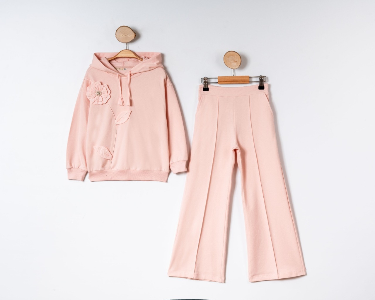 طقم بناتي مكون من 3 قطع علوية وسفلية من 3 إلى 6 سنوات 52012 - 2