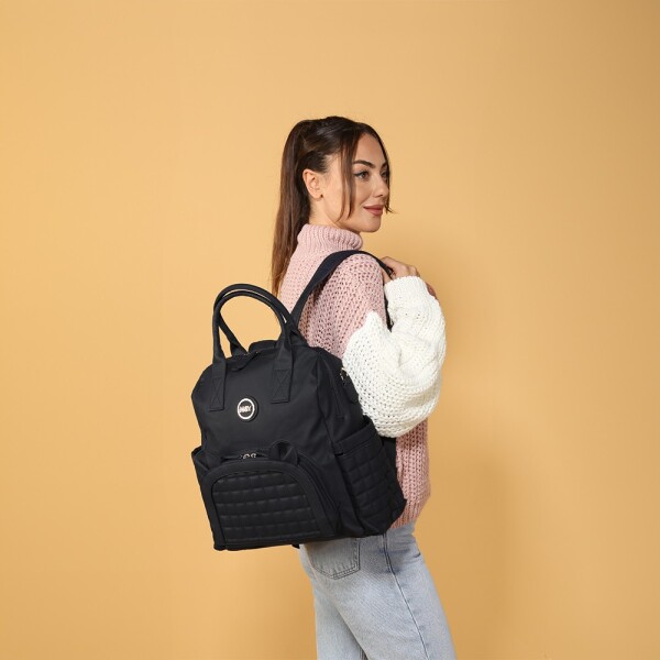 حقيبة ظهر جلدية من إم آند واي كيتي للعناية بالأم والطفل، رقم 7271، لون أسود - 5